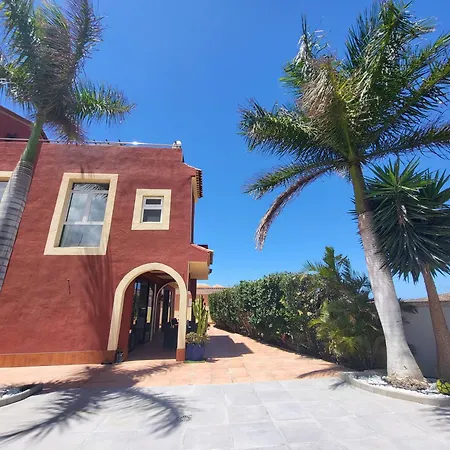Casa Viera Willa Buzanada